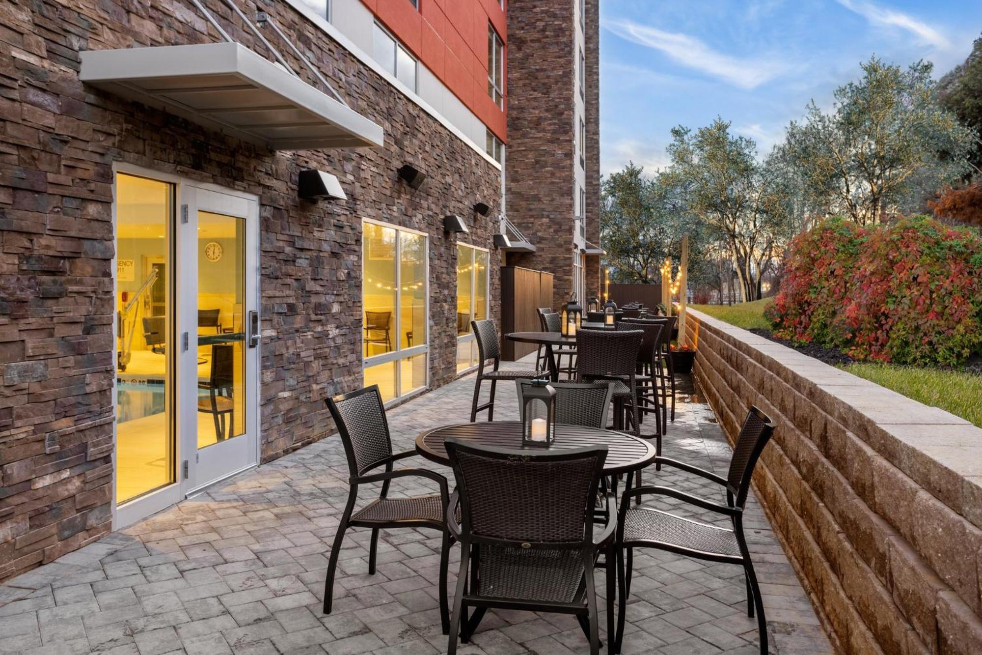 Holiday Inn Express & Suites Waynesboro East Luaran gambar